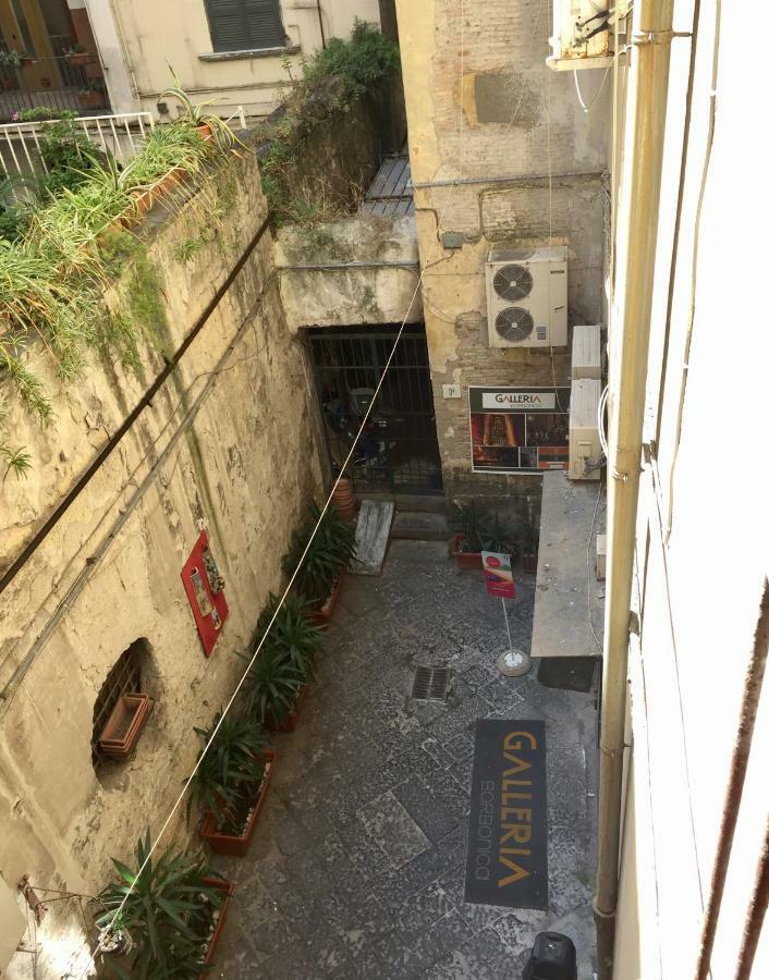 Napoli Plebiscito Apartment Buitenkant foto