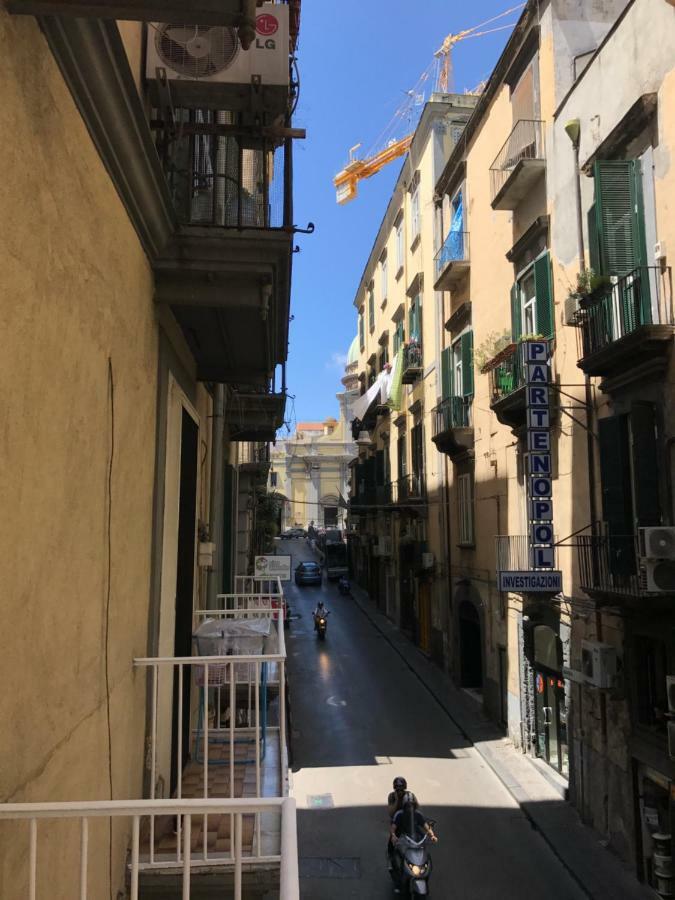 Napoli Plebiscito Apartment Buitenkant foto