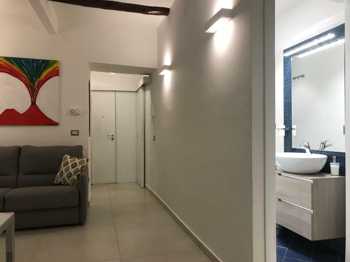 Napoli Plebiscito Apartment Buitenkant foto